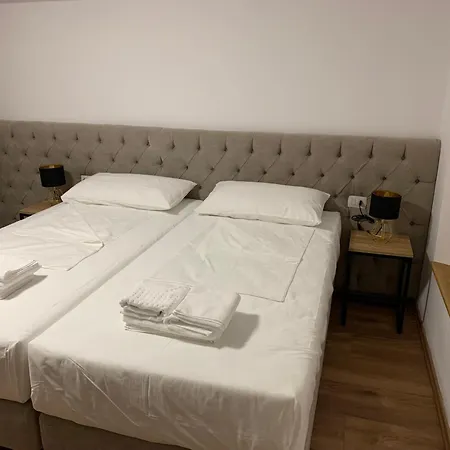 Apartment Vintage