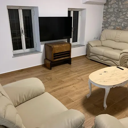 Apartment Vintage Shkoder